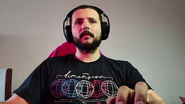 Snapshot of iurytx chatting on September 11, 2025, 7:58 pm iurytx online show from September 11, 2025, 7:58 pm