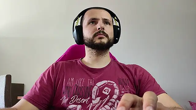 Snapshot of iurytx chatting on October 2, 2025, 3:19 pm iurytx online show from October 2, 2025, 3:19 pm