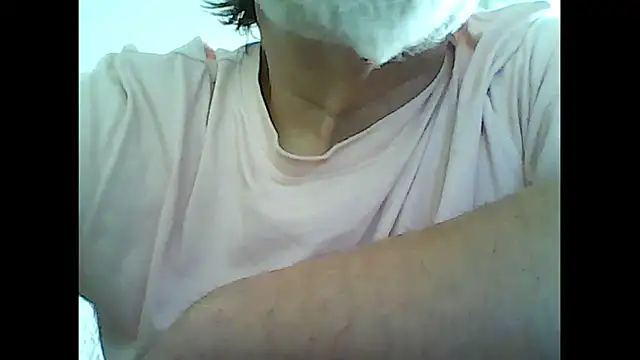 Snapshot of xcimeru chatting on September 19, 2025, 1:45 pm xcimeru online show from September 19, 2025, 1:45 pm