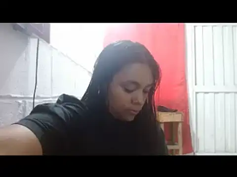 Snapshot of Chiara_petterson chatting on February 5, 2025, 6:37 pm Chiara petterson online show from February 5, 2025, 6:37 pm