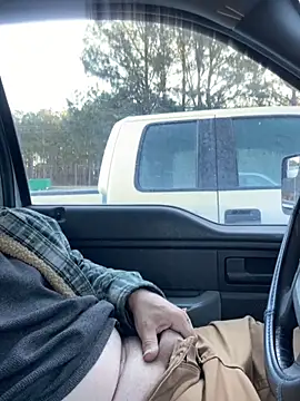 Snapshot of Themechanic420 chatting on January 22, 2025, 2:03 pm Themechanic420 online show from January 22, 2025, 2:03 pm