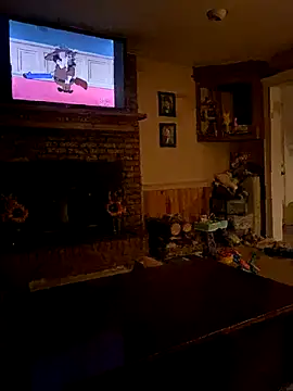 Snapshot of Themechanic420 chatting on November 18, 2025, 1:44 am Themechanic420 online show from November 18, 2025, 1:44 am