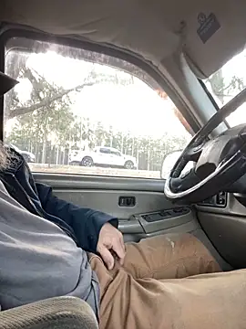 Snapshot of Themechanic420 chatting on February 18, 2026, 1:18 pm Themechanic420 online show from February 18, 2026, 1:18 pm