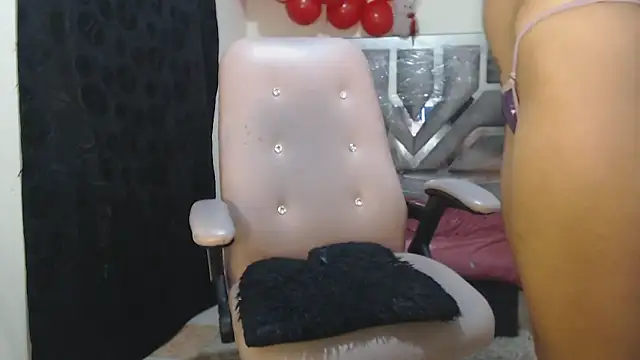 toxxxic cams online show from February 26, 2026, 10:03 am