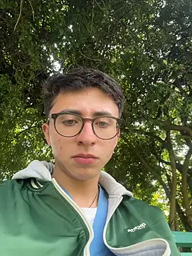 Snapshot of CamiRojas_boy chatting on April 24, 2026, 6:10 pm CamiRojas boy online show from April 24, 2026, 6:10 pm
