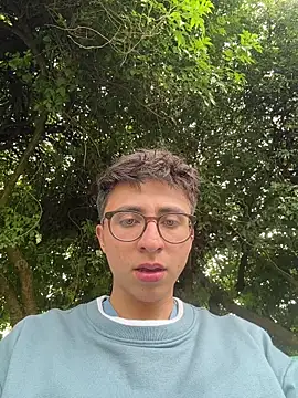 Snapshot of CamiRojas_boy chatting on May 21, 2026, 6:04 pm CamiRojas boy online show from May 21, 2026, 6:04 pm