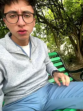 Snapshot of CamiRojas_boy chatting on June 2, 2026, 7:16 pm CamiRojas boy online show from June 2, 2026, 7:16 pm