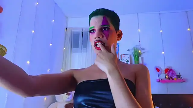 Snapshot of Ariel_Femboy_ chatting on October 23, 2025, 3:28 am Ariel Femboy online show from October 23, 2025, 3:28 am