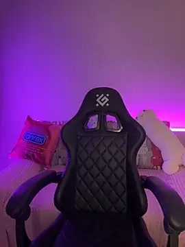 Your insomniya online show from October 3, 2025, 10:29 pm