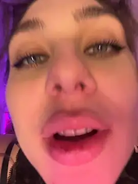 Your insomniya online show from November 7, 2025, 10:10 pm