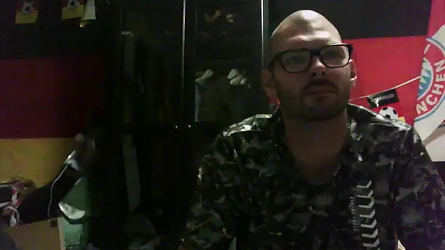 Snapshot of Die-geile-Sau chatting on September 22, 2025, 6:54 pm Die-geile-Sau online show from September 22, 2025, 6:54 pm