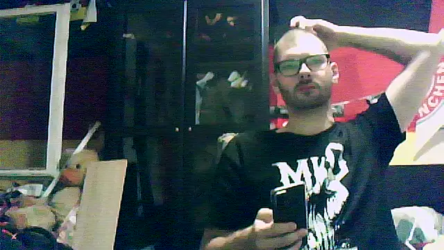 Snapshot of Die-geile-Sau chatting on October 13, 2025, 7:36 pm Die-geile-Sau online show from October 13, 2025, 7:36 pm