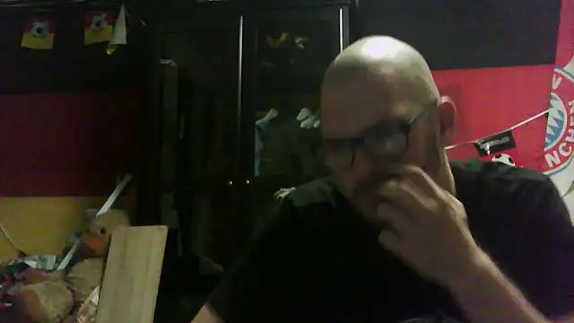 Snapshot of Die-geile-Sau chatting on October 23, 2025, 7:12 pm Die-geile-Sau online show from October 23, 2025, 7:12 pm