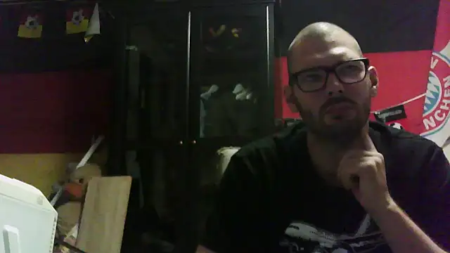 Snapshot of Die-geile-Sau chatting on October 27, 2025, 8:46 pm Die-geile-Sau online show from October 27, 2025, 8:46 pm