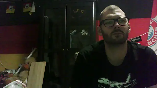 Snapshot of Die-geile-Sau chatting on October 29, 2025, 5:47 pm Die-geile-Sau online show from October 29, 2025, 5:47 pm