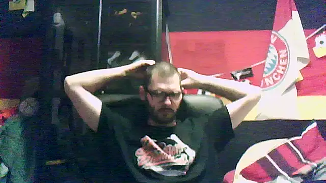 Snapshot of Die-geile-Sau chatting on November 10, 2025, 5:34 pm Die-geile-Sau online show from November 10, 2025, 5:34 pm