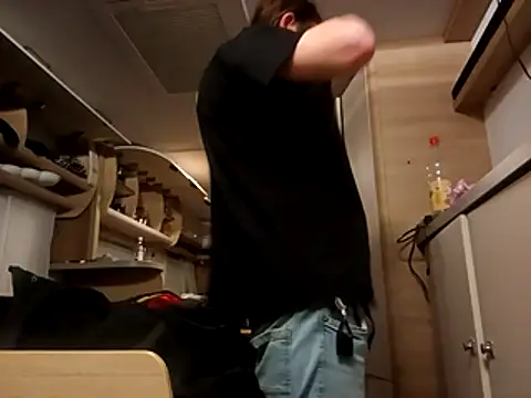 Snapshot of Ebinator666 chatting on October 24, 2025, 10:06 pm Ebinator666 online show from October 24, 2025, 10:06 pm