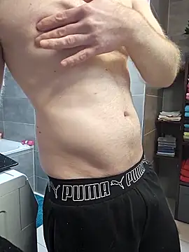 geiler89 online show from November 22, 2025, 5:39 am