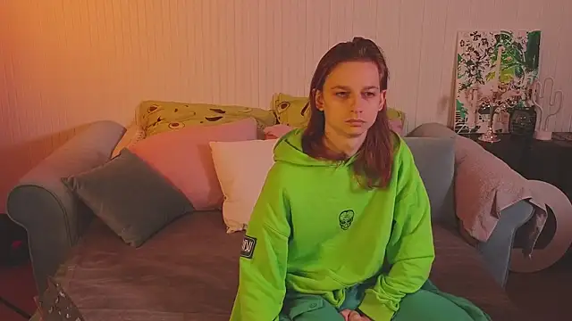 Snapshot of Frank_Fraer chatting on October 1, 2025, 10:16 pm Frank Fraer online show from October 1, 2025, 10:16 pm