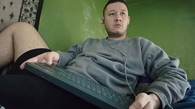 Snapshot of sweet_cock28 chatting on December 2, 2024, 3:58 pm sweet cock28 online show from December 2, 2024, 3:58 pm