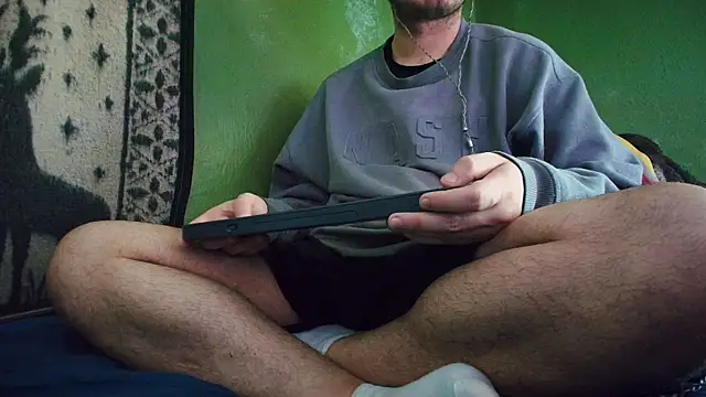 Snapshot of sweet_cock28 chatting on February 13, 2025, 3:35 pm sweet cock28 online show from February 13, 2025, 3:35 pm