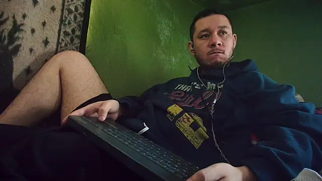 Snapshot of sweet_cock28 chatting on March 2, 2025, 2:43 pm sweet cock28 online show from March 2, 2025, 2:43 pm