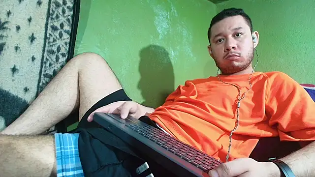 Snapshot of sweet_cock28 chatting on March 2, 2025, 5:47 pm sweet cock28 online show from March 2, 2025, 5:47 pm
