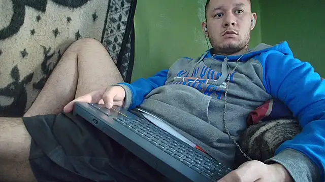 Snapshot of sweet_cock28 chatting on September 9, 2025, 3:22 pm sweet cock28 online show from September 9, 2025, 3:22 pm