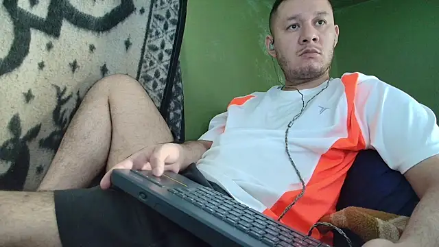 Snapshot of sweet_cock28 chatting on September 10, 2025, 3:12 pm sweet cock28 online show from September 10, 2025, 3:12 pm