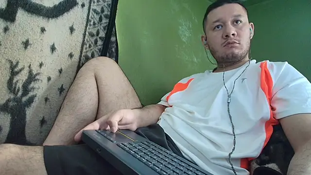 Snapshot of sweet_cock28 chatting on September 12, 2025, 3:45 pm sweet cock28 online show from September 12, 2025, 3:45 pm