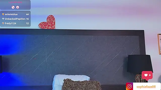 Snapshot of big_tits_in_your_face chatting on March 3, 2025, 11:14 pm big tits in your face online show from March 3, 2025, 11:14 pm