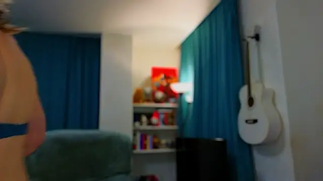 Katniss K online show from February 10, 2026, 4:49 am