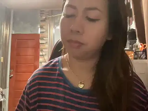 UrLove Marga online show from July 18, 2026, 9:40 pm