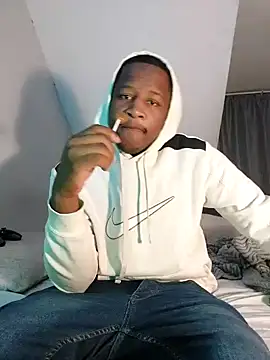  MAC24k online show from October 10, 2025, 7:13 pm