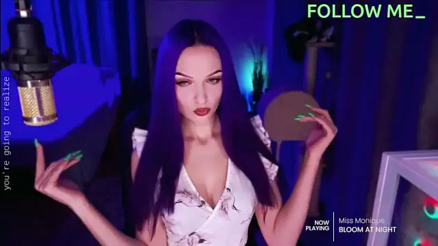 Snapshot of ml_milana chatting on February 14, 2025, 5:03 pm ml milana online show from February 14, 2025, 5:03 pm