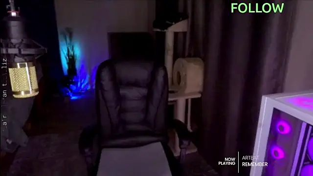 Snapshot of ml_milana chatting on February 28, 2025, 5:04 pm ml milana online show from February 28, 2025, 5:04 pm