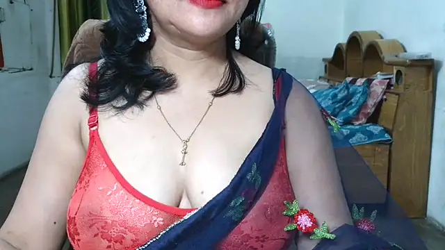 Snapshot of Cute_Mahi22 chatting on July 18, 2026, 1:59 pm Cute Mahi22 online show from July 18, 2026, 1:59 pm