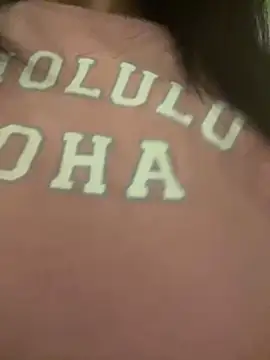 Snapshot of Sarahkhaalifa chatting on April 6, 2026, 8:10 pm Sarahkhaalifa online show from April 6, 2026, 8:10 pm