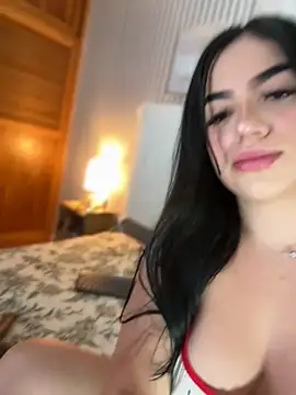 Snapshot of nicolette_sweet_ chatting on May 29, 2026, 10:19 pm nicolette sweet online show from May 29, 2026, 10:19 pm