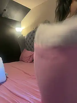 TrueeFantasee online show from March 30, 2026, 12:11 am