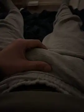 Snapshot of Nando chatting on February 11, 2026, 12:04 am Nando online show from February 11, 2026, 12:04 am