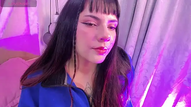 xhinata hyugax online show from February 28, 2026, 3:07 am