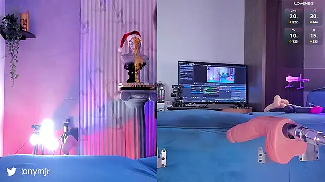 Snapshot of tonysears__ chatting on December 3, 2024, 2:47 am tonysears online show from December 3, 2024, 2:47 am