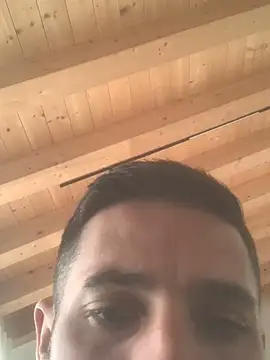 Snapshot of Fellix chatting on March 17, 2025, 11:42 am Fellix online show from March 17, 2025, 11:42 am