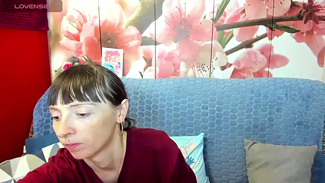 TayanaJons online show from May 29, 2026, 7:17 am