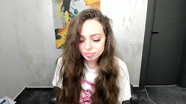 18perfecttits online show from March 16, 2026, 4:51 am