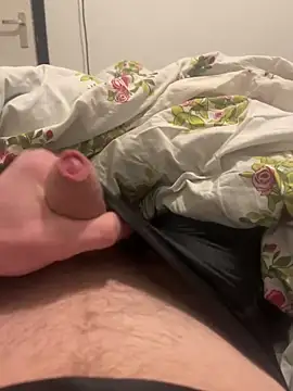 Snapshot of Mrbighardcock chatting on January 21, 2025, 8:30 am Mrbighardcock online show from January 21, 2025, 8:30 am