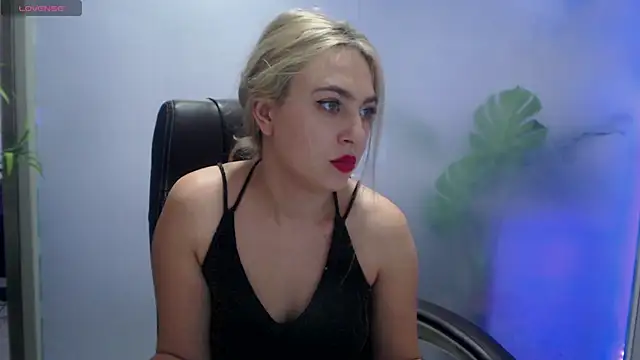 AvaBlue  online show from December 6, 2024, 11:00 am