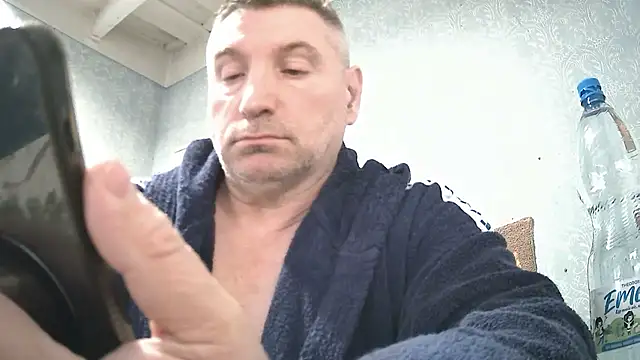 GYurmoka70 online show from April 3, 2026, 8:18 pm