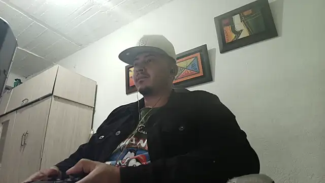 myke andrade online show from October 11, 2025, 4:55 am